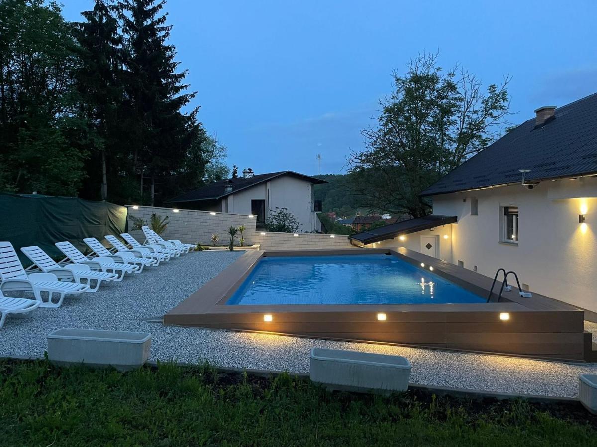 Vila S Bazenom Deluxe - Gti Zágráb Kültér fotó